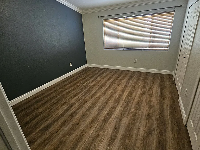 12406 Berkeley Square Dr — Photo 11
