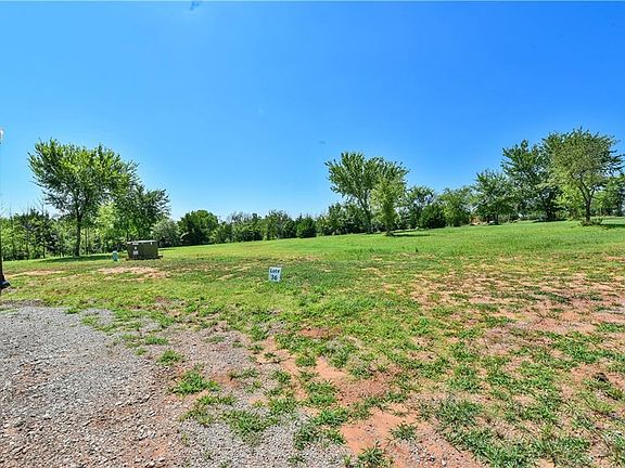 5th image of 2464 Chapel Cir Lot 36