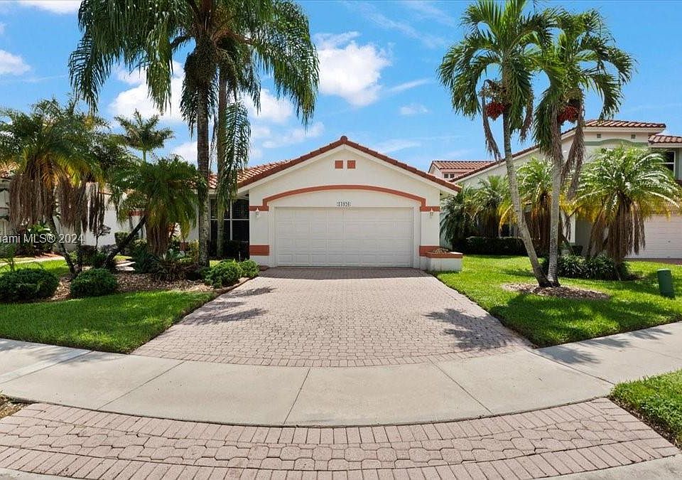 1st image of 14920 Bel Aire Dr S