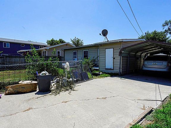 4th image of 415 N 38th St