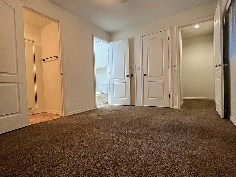 718 S Beck Ave — Photo 12