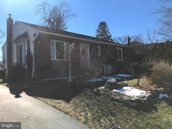 2nd image of 1317 Brandt Ave