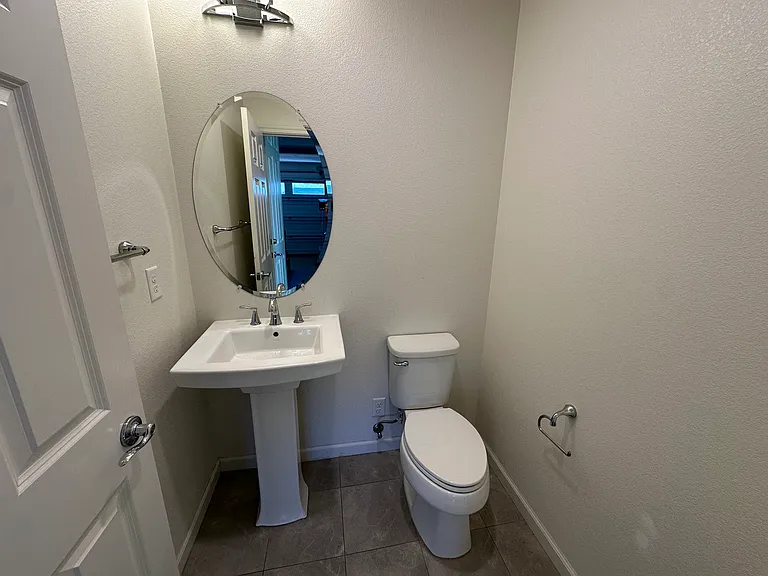 33838 Farmhouse St — Photo 11