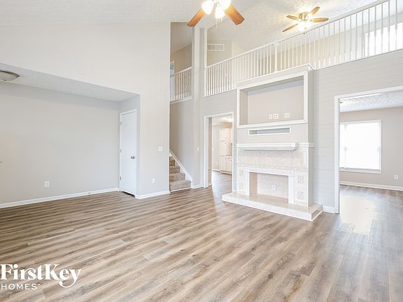 5th image of 2613 Fernwood Ave