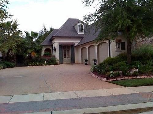 2nd image of 103 Carondelet Ct