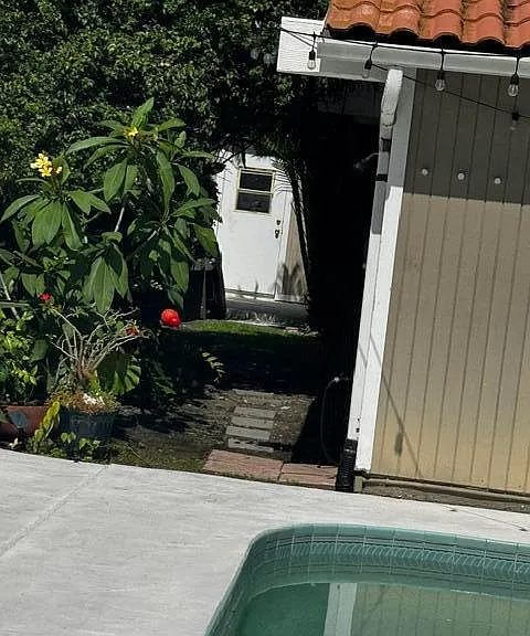 112 E Coral Fish Ln — Photo 37