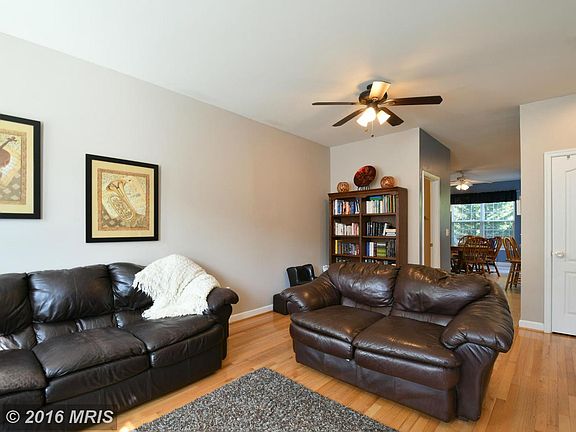 4th image of 7583 Great Swan Ct