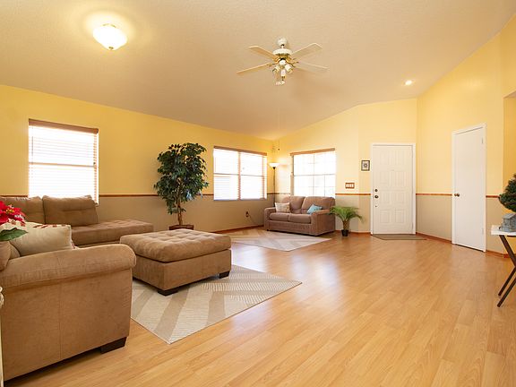 2nd image of 3081 Stillwater Dr