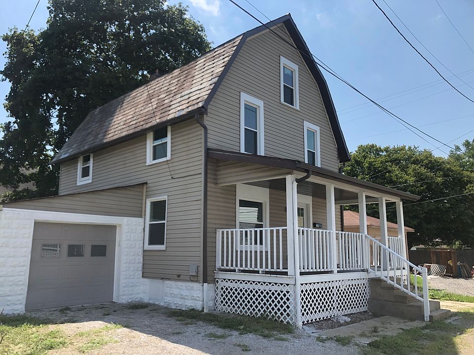 1st image of 521 Fair Ave NW