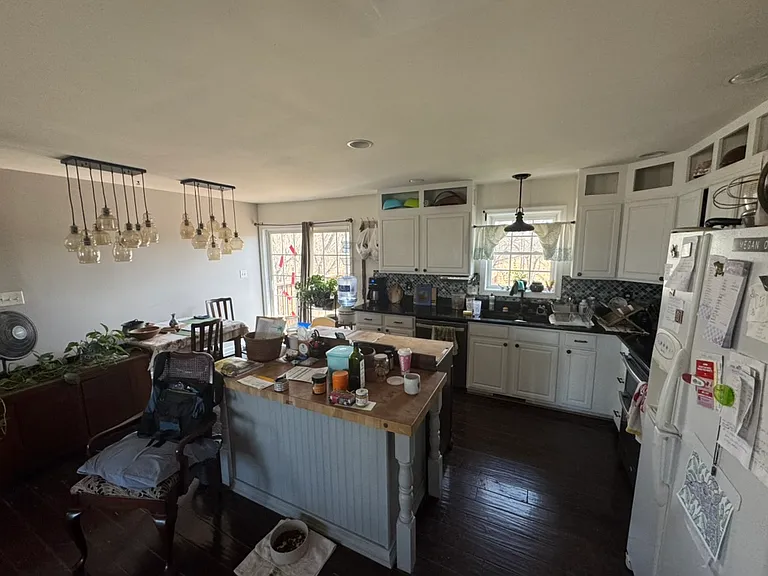 695 Old Leetown Pike — Photo 6