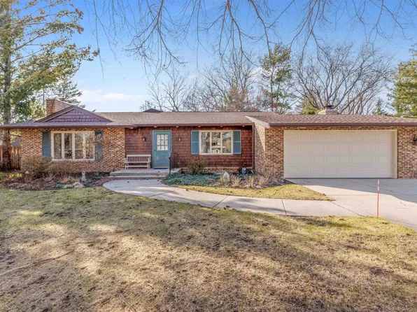 2416 Rock Ter, Rockford, IL 61103