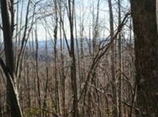 186 Fallswood Ct, Hendersonville, NC 28739