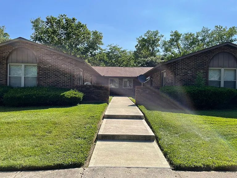 1306 Black Forest Dr — Photo 1