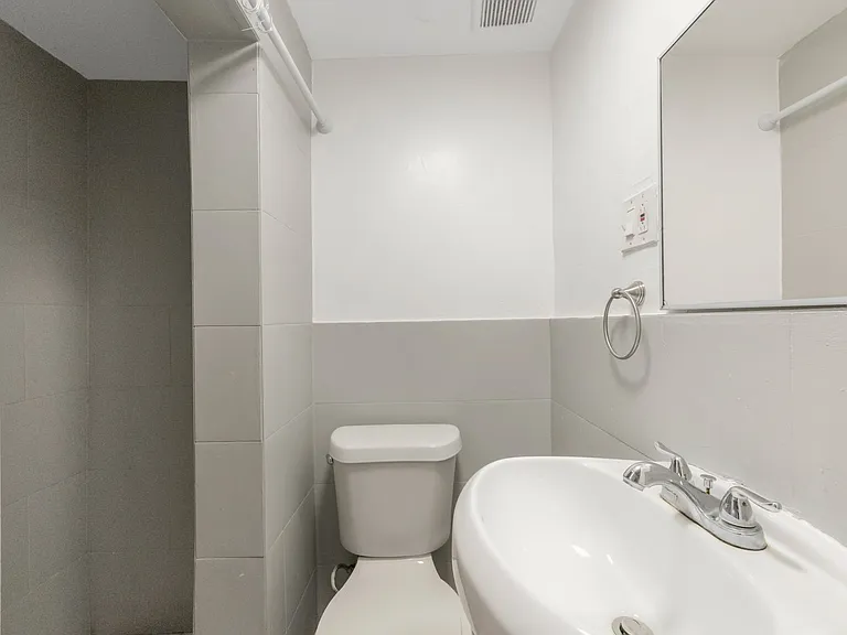 433 Delmar Ter S #1 — Photo 4