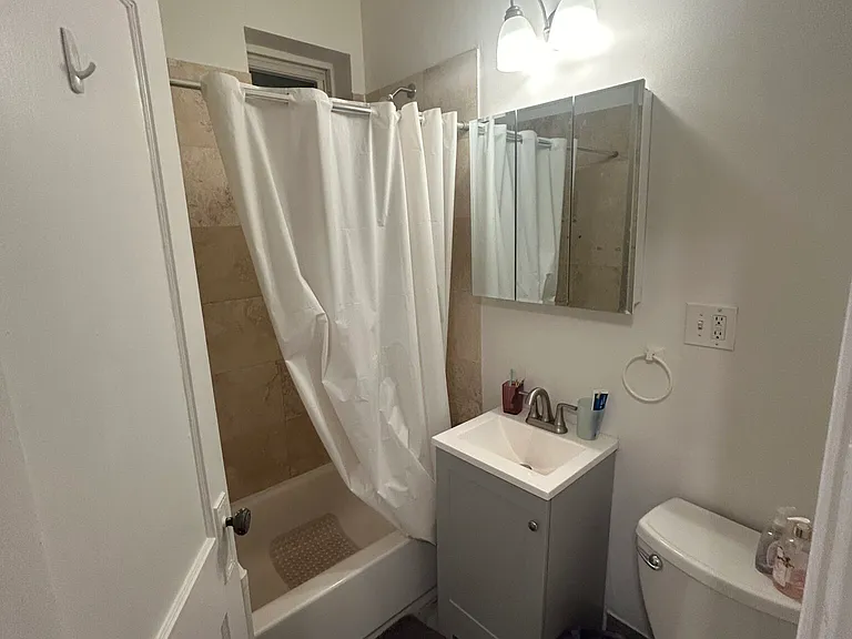 1193 Commonwealth Ave #14 — Photo 3