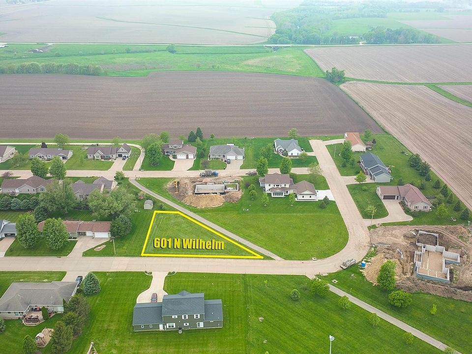 2nd image of 601 N Wilhelm St