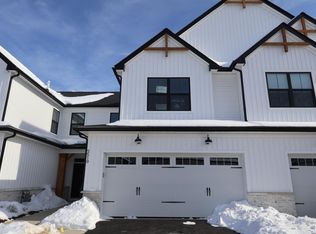 5519 Fawnsbury Ct, Powell, OH 43065