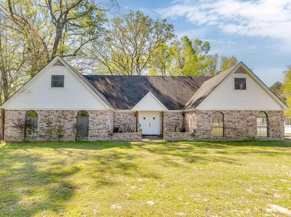 162 Canterberry Rd, Monroe, LA 71203