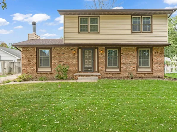210 11th Ave SW, Altoona, IA 50009