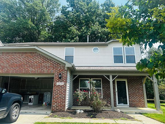 2nd image of 12135 Sagamore Woods Dr