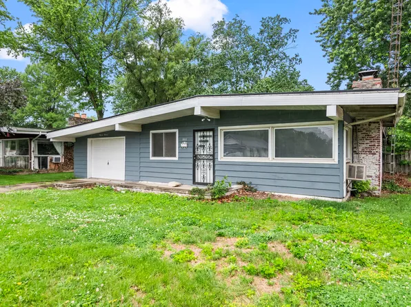 1111 Bruns Ln, Springfield, IL 62702