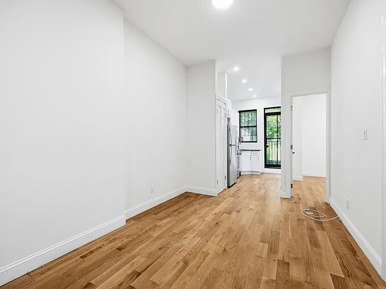 521 Decatur St #2D — Photo 5
