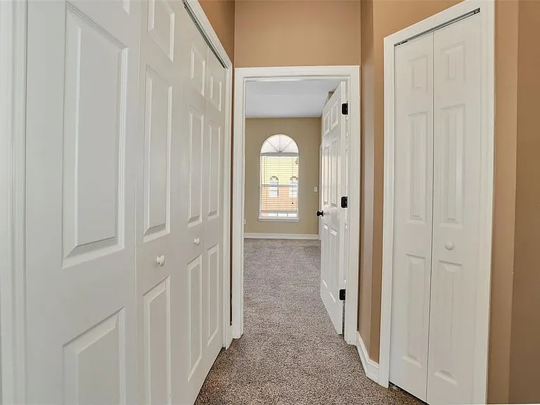 3102 Toscana Cir — Photo 23
