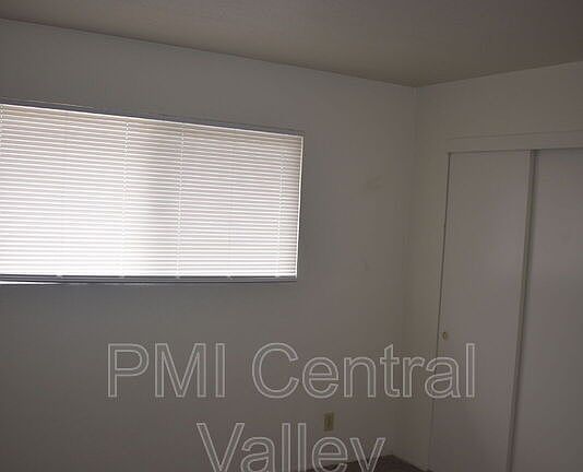 4th image of 402 Dave Brubeck Way APT 5