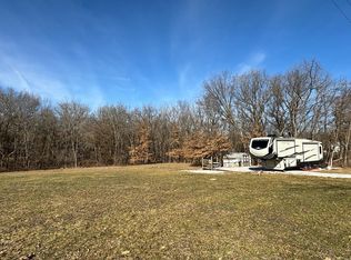 42 Monroe Rd #454, Stoutsville, MO 65283