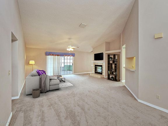5th image of 4883 Tocobaga Ln