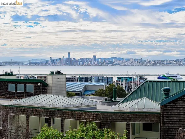 1201 Brickyard Way APT 113, Richmond, CA 94801