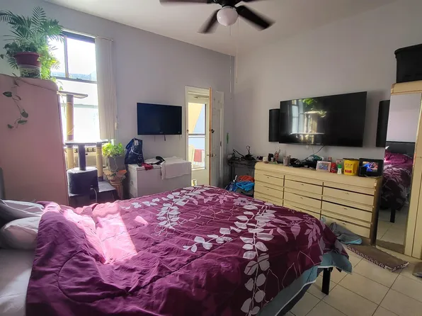 1506 Summit Avenue image 14 of 44