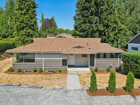 1700 NE 124th Street, Seattle, WA 98125