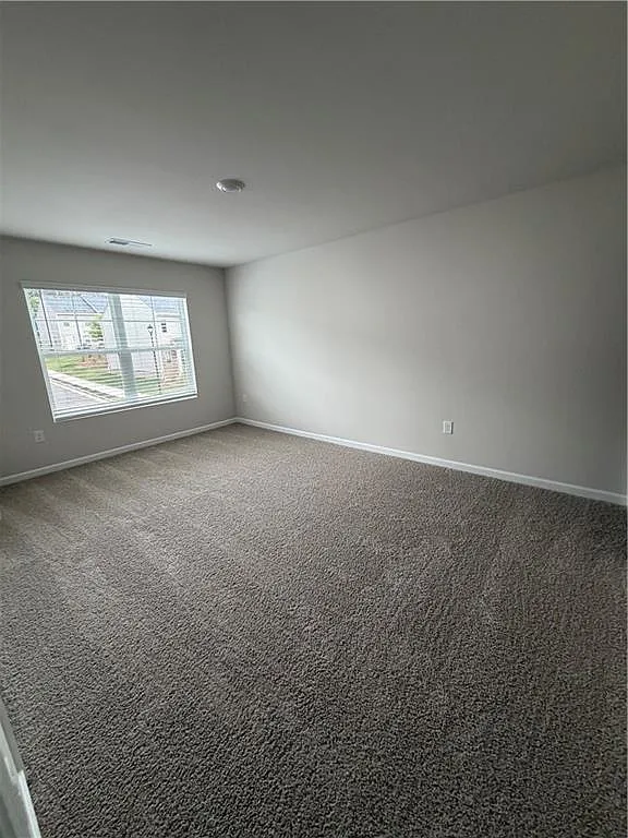 3 bed, 2.5 bath, $2,299 — Photo 4