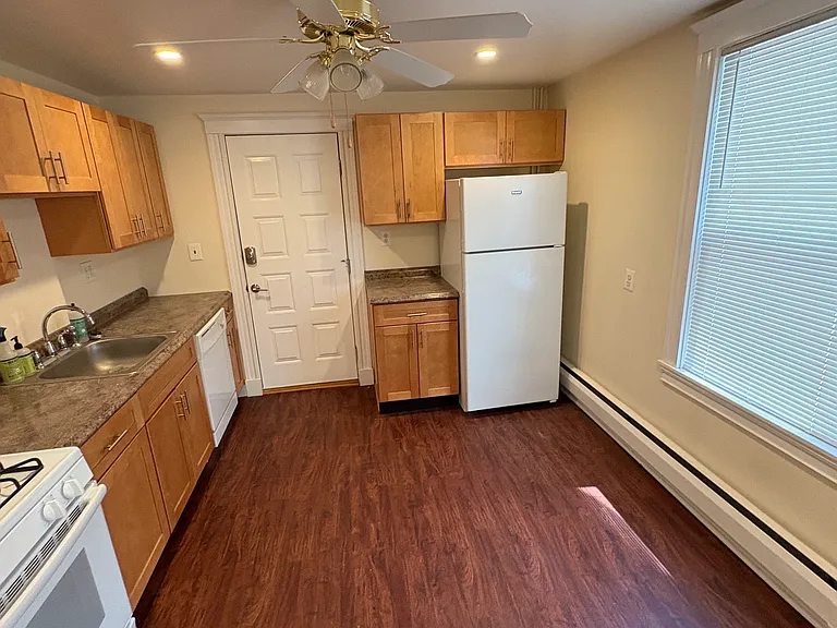 67 Oak St #1 — Photo 13