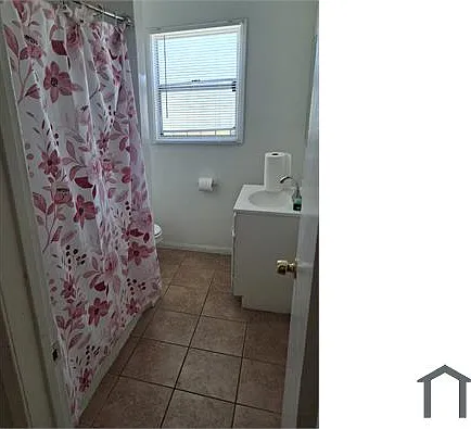 1640 W 107th St #1 — Photo 2