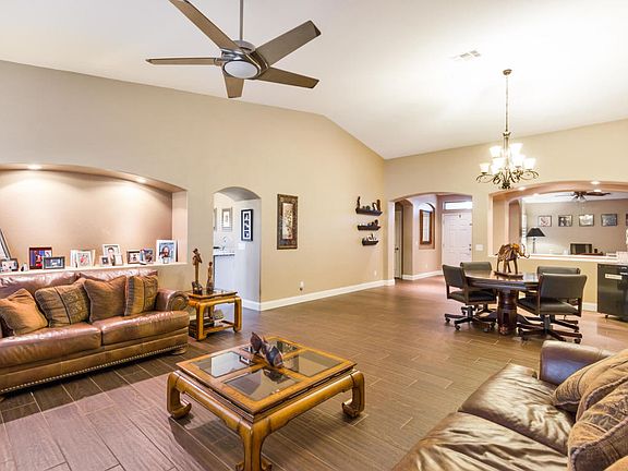 4th image of 4548 E White Feather Ln