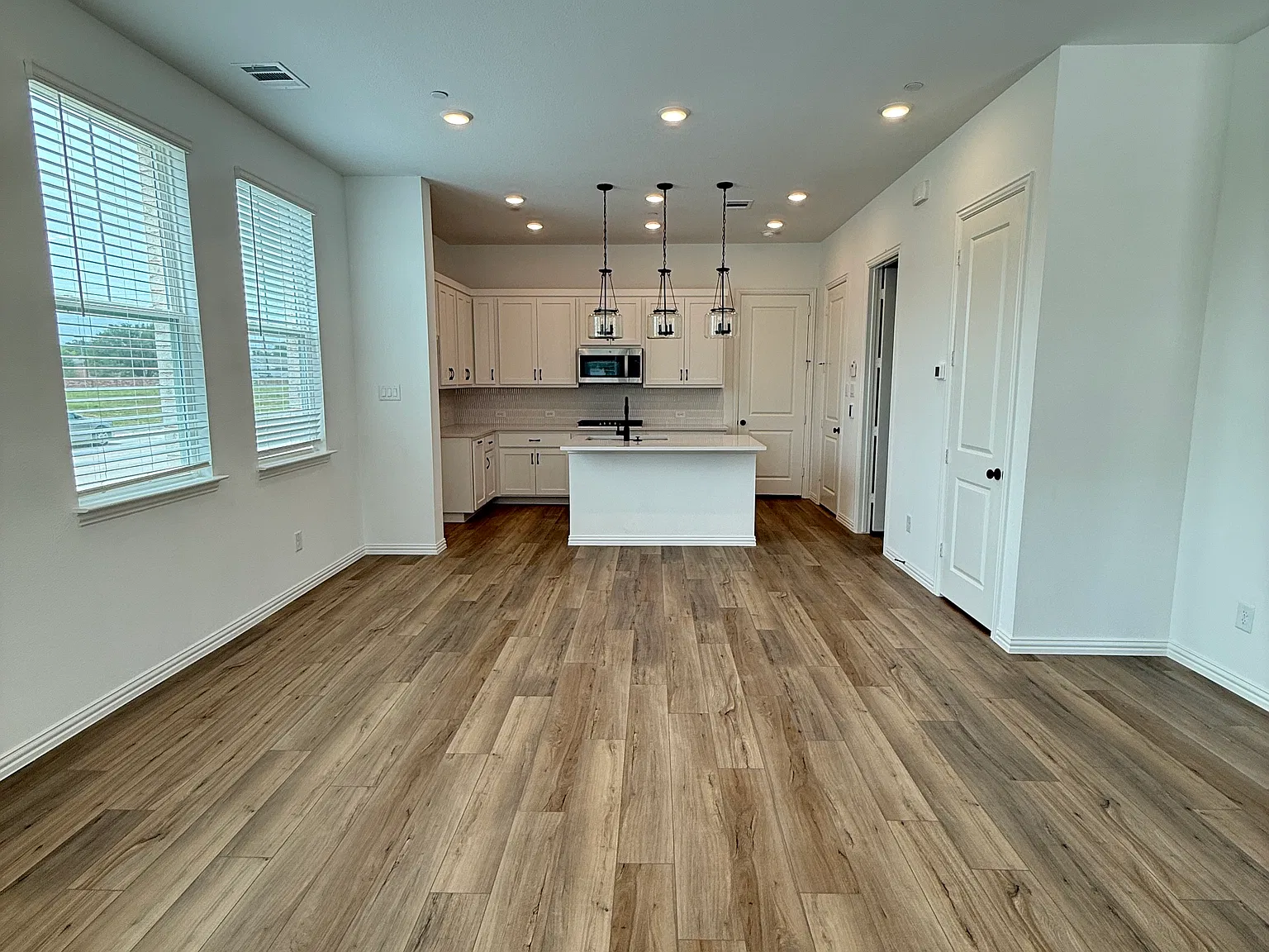 4201 Ruth Rd — Photo 3