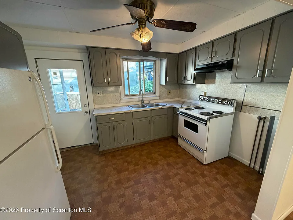 91 E Columbus Ave
