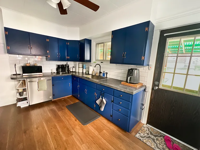 953 Delaware Ave — Photo 32