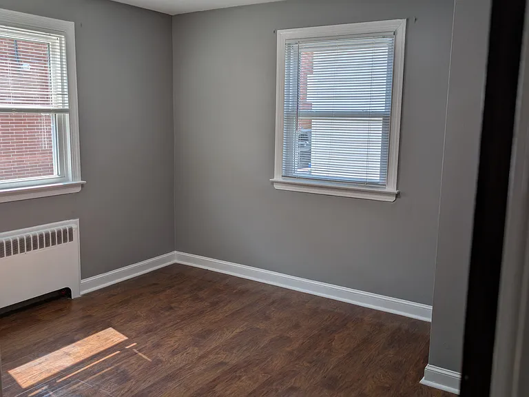 212 N Harding Ave — Photo 10