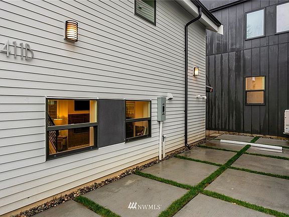 3rd image of 411 B NE 80th Street