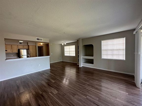 2nd image of 13929 Fairway Island Dr APT 821