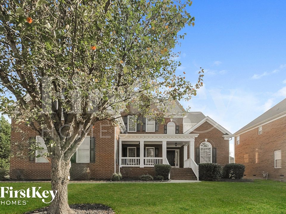1st image of 11124 Fountaingrove Dr