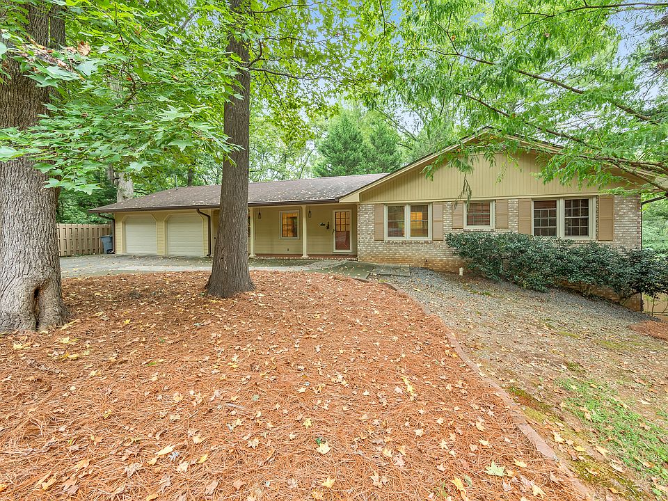 1st image of 2774 Cottonwood Dr