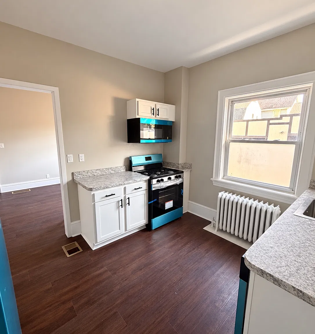 531 Broadway St — Photo 1