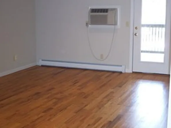 Willow Wood Apartment Homes