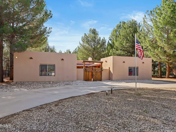 113 Santo Ysidro Rd, Santa Teresa, NM 88008