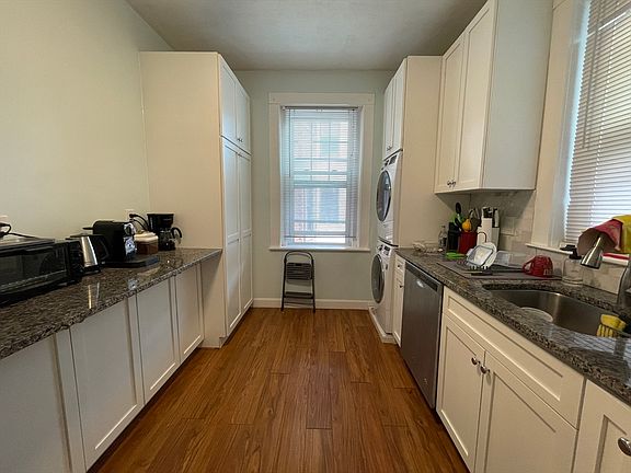 2nd image of 5 Spofford Rd APT 11