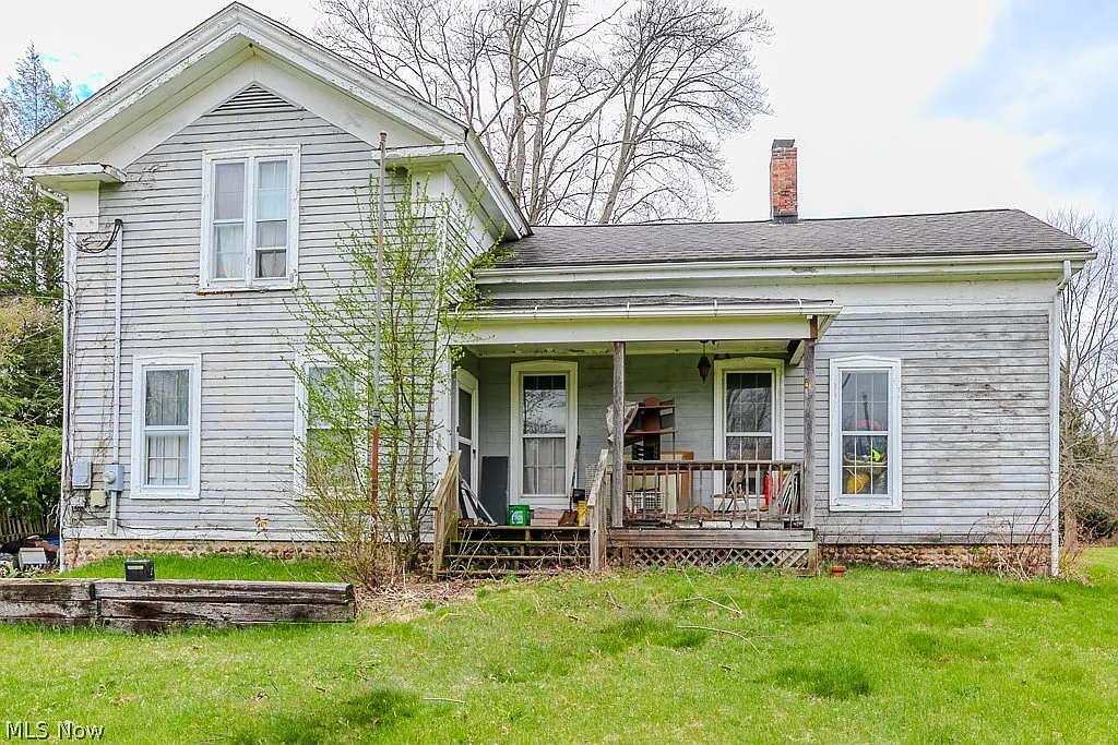 2242 Dock Rd photo 1